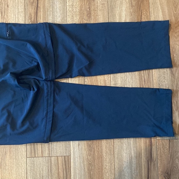 Outdoor Adventures dark blue zip-off/convertible hiking pants - Picture 11 of 11